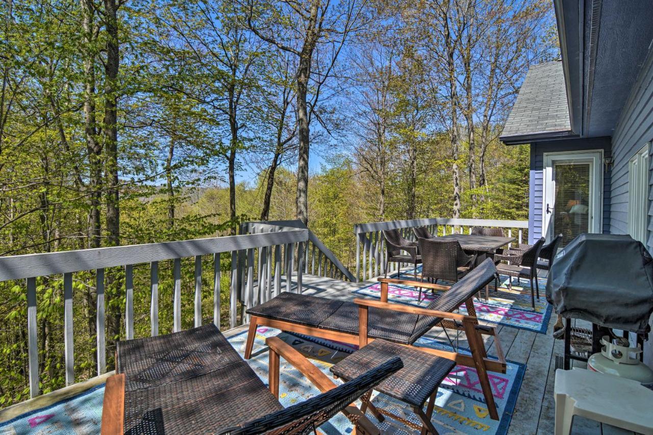 Resort-Style Harbor Springs Home With 2 Decks! Buitenkant foto